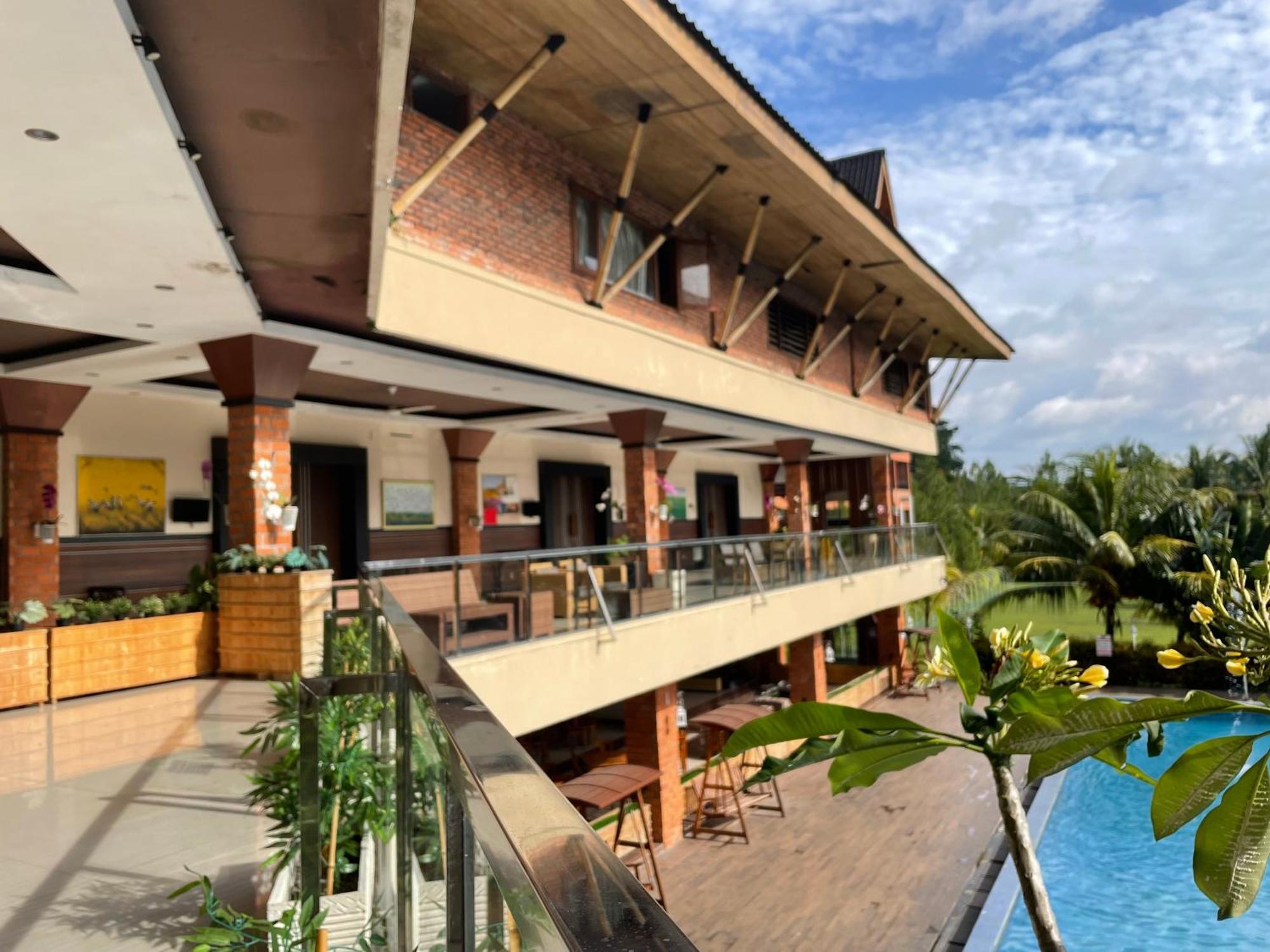 Grand Mulya Hotel Μπογκόρ Εξωτερικό φωτογραφία