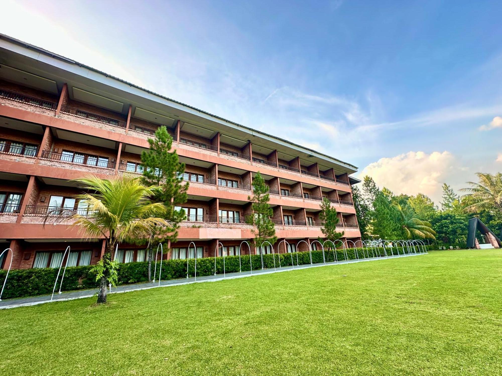 Grand Mulya Hotel Μπογκόρ Εξωτερικό φωτογραφία
