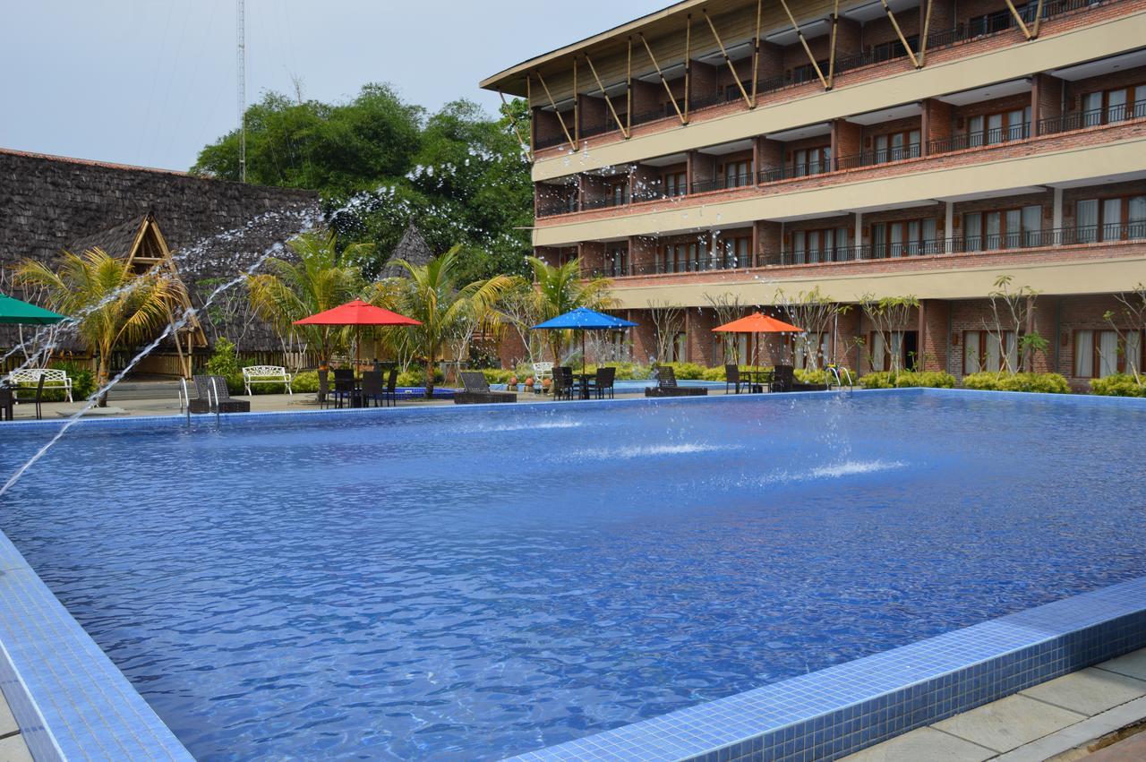 Grand Mulya Hotel Μπογκόρ Εξωτερικό φωτογραφία