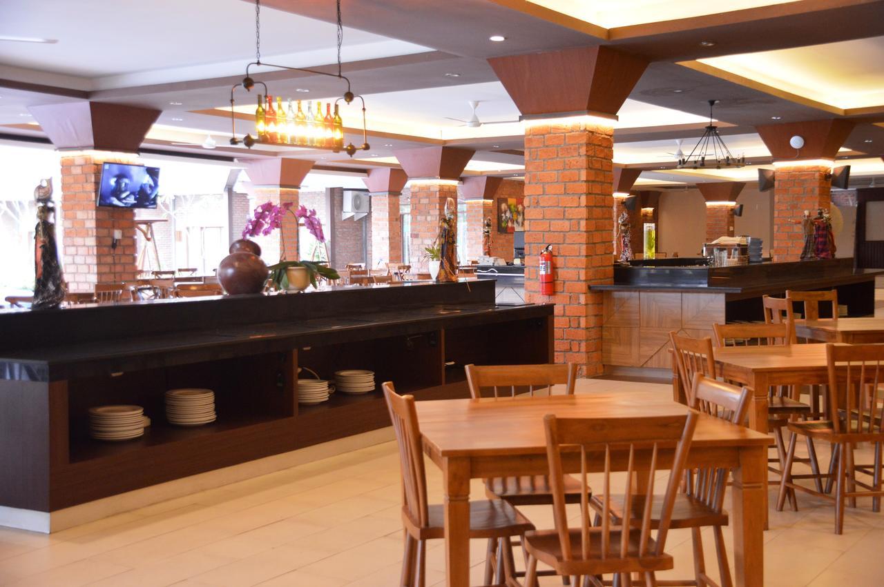Grand Mulya Hotel Μπογκόρ Εξωτερικό φωτογραφία